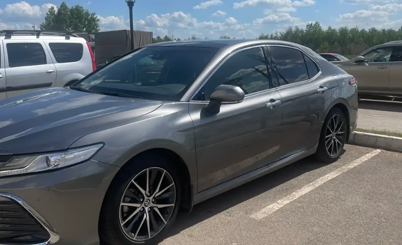 Toyota Camry 2022 года за 18 000 000 тг. в Астана