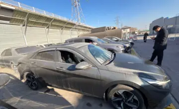 Hyundai Elantra 2021 года за 10 500 000 тг. в Астана фото 4