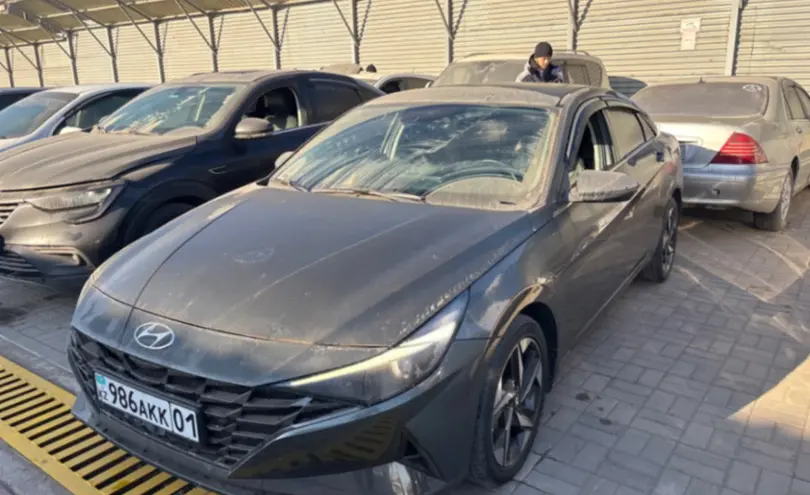 Hyundai Elantra 2021 года за 10 500 000 тг. в Астана