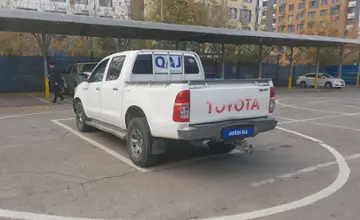 Toyota Hilux 2013 года за 7 000 000 тг. в Алматы фото 4