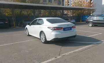 Toyota Camry 2023 года за 16 000 000 тг. в Алматы фото 4
