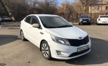 Kia Rio 2014 года за 5 200 000 тг. в Усть-Каменогорск фото 3