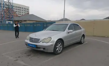 Mercedes-Benz C-Класс 2002 года за 3 300 000 тг. в Шымкент фото 1