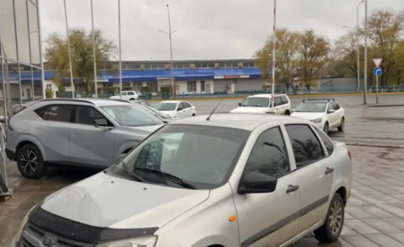 LADA (ВАЗ) Granta 2014 года за 2 500 000 тг. в Уральск