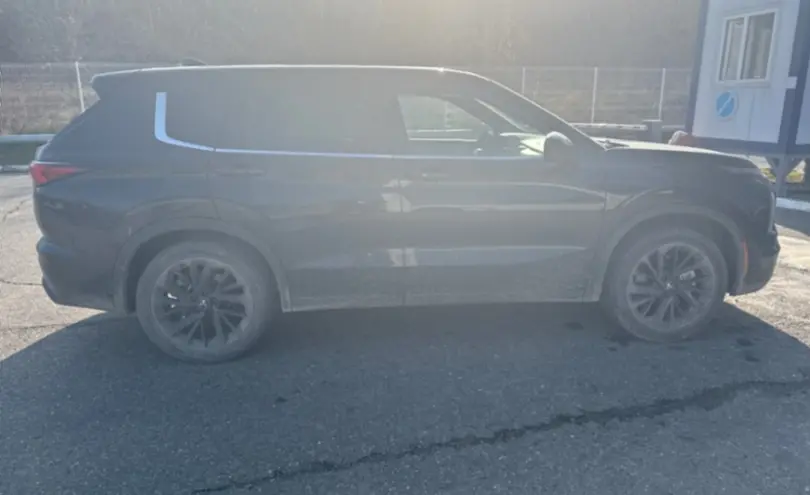 Mitsubishi Outlander 2022 года за 14 500 000 тг. в Усть-Каменогорск фото 4