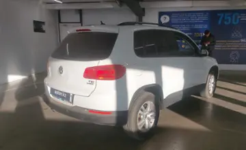 Volkswagen Tiguan 2015 года за 6 500 000 тг. в Астана фото 3