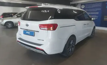 Kia Carnival 2017 года за 8 500 000 тг. в Астана фото 3