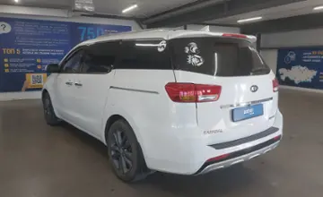 Kia Carnival 2017 года за 8 500 000 тг. в Астана фото 4