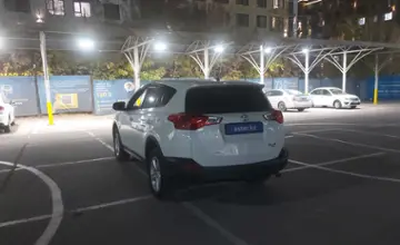 Toyota RAV4 2014 года за 10 000 000 тг. в Алматы фото 4