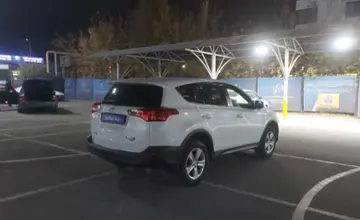 Toyota RAV4 2014 года за 10 000 000 тг. в Алматы фото 3