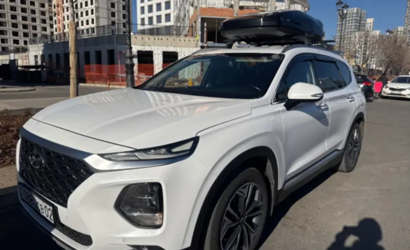 Hyundai Santa Fe 2020 года за 14 500 000 тг. в Астана