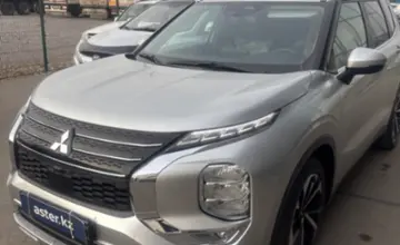Mitsubishi Outlander 2024 года за 20 500 000 тг. в Петропавловск фото 1
