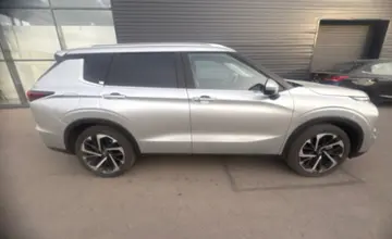 Mitsubishi Outlander 2024 года за 20 500 000 тг. в Петропавловск фото 4