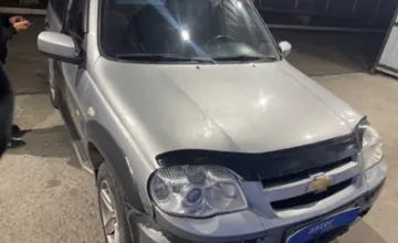 Chevrolet Niva 2013 года за 1 200 000 тг. в Усть-Каменогорск фото 2