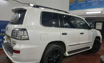Lexus LX 2015 года за 30 000 000 тг. в Астана фото 4