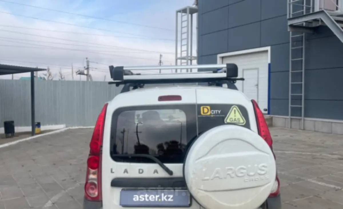 LADA (VAZ) Largus 2020