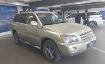 Toyota Highlander 2003 года за 5 500 000 тг. в Астана фото 2