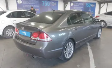 Honda Civic 2010 года за 2 000 000 тг. в Астана фото 3