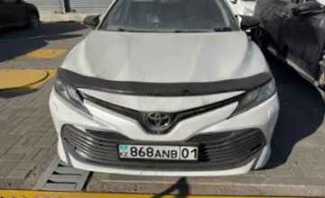 Toyota Camry 2019 года за 13 000 000 тг. в Астана фото 2