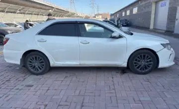Toyota Camry 2015 года за 9 000 000 тг. в Астана фото 4