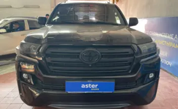 Toyota Land Cruiser 2017 года за 32 000 000 тг. в Астана фото 2