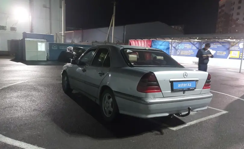 Mercedes-Benz C-Класс 1997 года за 1 200 000 тг. в Шымкент фото 4