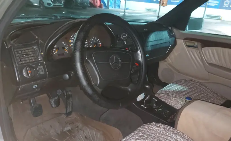 Mercedes-Benz C-Класс 1997 года за 1 200 000 тг. в Шымкент фото 5
