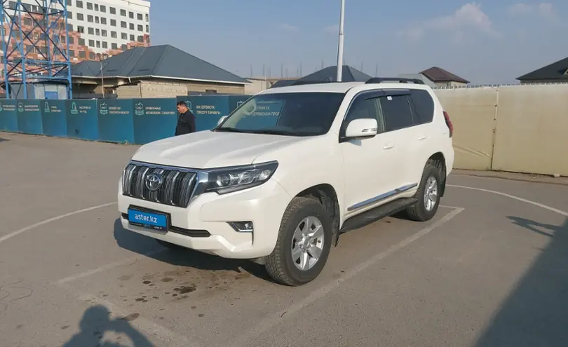 Toyota Land Cruiser Prado 2022 года за 26 000 000 тг. в Шымкент