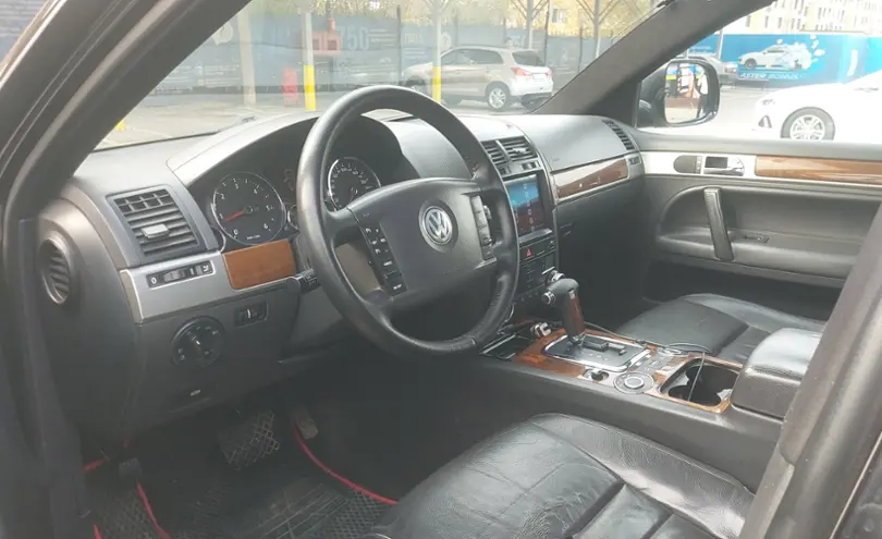 Volkswagen Touareg 2007 года за 5 000 000 тг. в Алматы фото 5