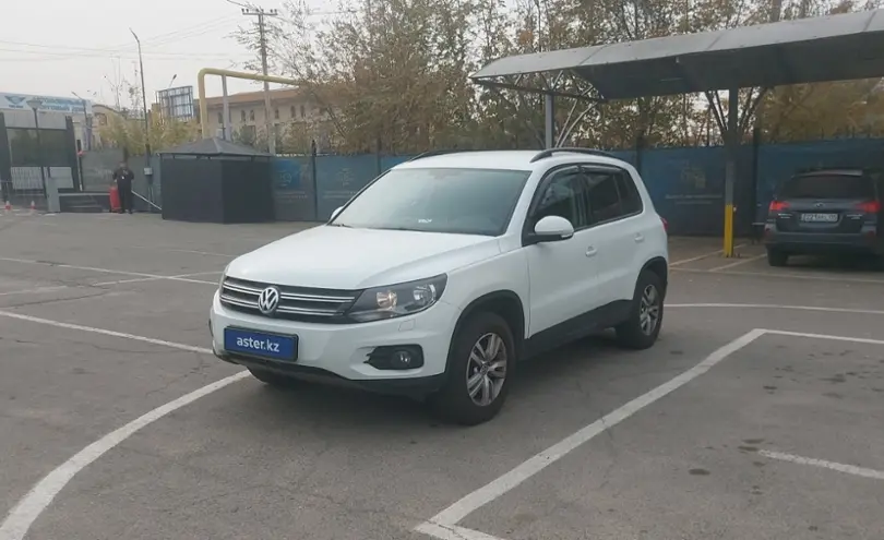 Volkswagen Tiguan 2015 года за 8 000 000 тг. в Алматы