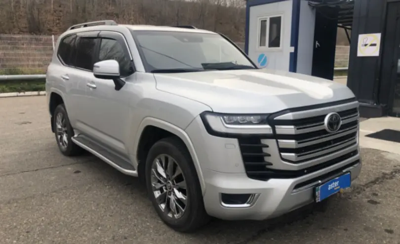 Toyota Land Cruiser 2021 года за 49 000 000 тг. в Усть-Каменогорск фото 3