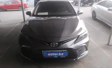 Toyota Camry 2020 года за 11 000 000 тг. в Алматы фото 2
