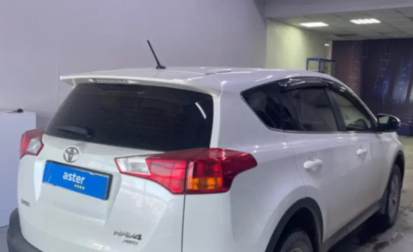 Toyota RAV4 2015 года за 10 000 000 тг. в Павлодар фото 5