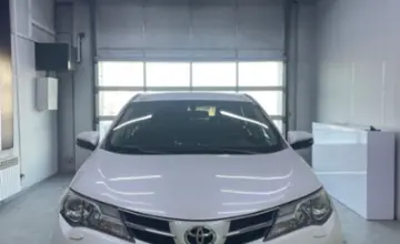 Toyota RAV4 2015 года за 10 000 000 тг. в Павлодар фото 2