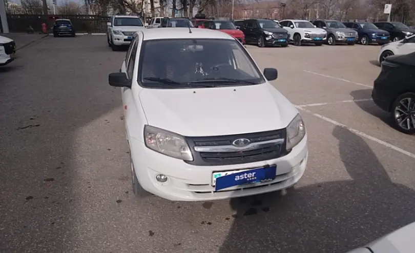LADA (ВАЗ) Granta 2013 года за 3 000 000 тг. в Актобе фото 2