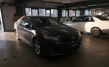 Toyota Camry 2014 года за 8 000 000 тг. в Астана фото 2