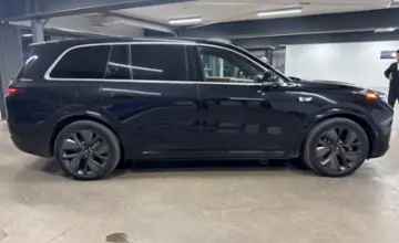 LiXiang L9 2023 года за 27 000 000 тг. в Астана фото 4