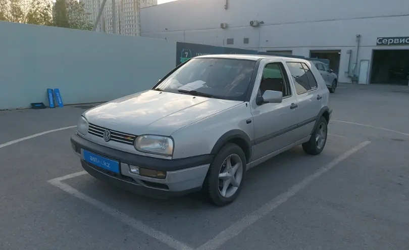Volkswagen Golf 1995 года за 1 500 000 тг. в Шымкент