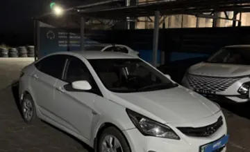 Hyundai Solaris 2015 года за 4 900 000 тг. в Караганда фото 3