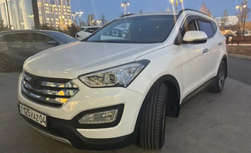 Hyundai Santa Fe 2014 года за 9 300 000 тг. в Астана