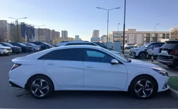 Hyundai Elantra 2023 года за 11 500 000 тг. в Астана фото 4