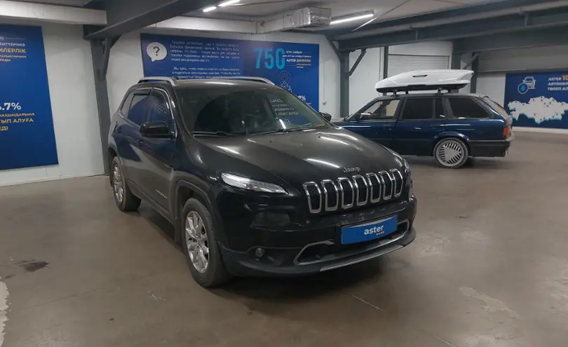 Jeep Cherokee 2014 года за 15 000 000 тг. в Астана фото 2