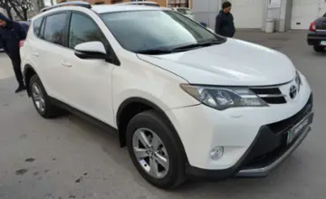 Toyota RAV4 2015 года за 10 500 000 тг. в Костанай фото 3