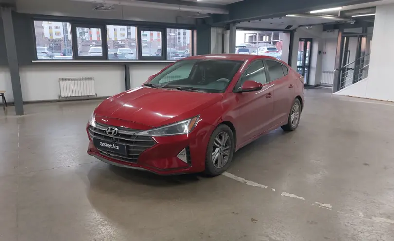 Hyundai Elantra 2018 года за 5 800 000 тг. в Астана