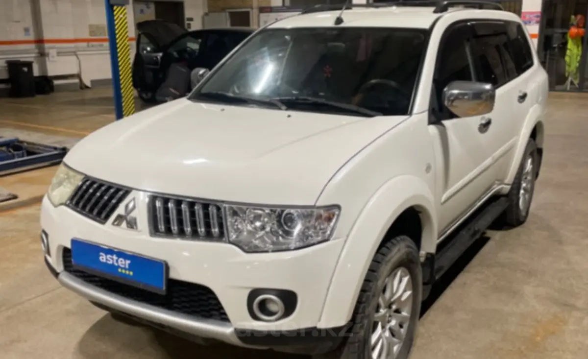 Mitsubishi Pajero Sport 2012 года за 8 500 000 тг. в Караганда