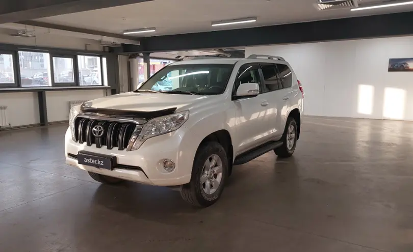 Toyota Land Cruiser Prado 2014 года за 18 000 000 тг. в Астана