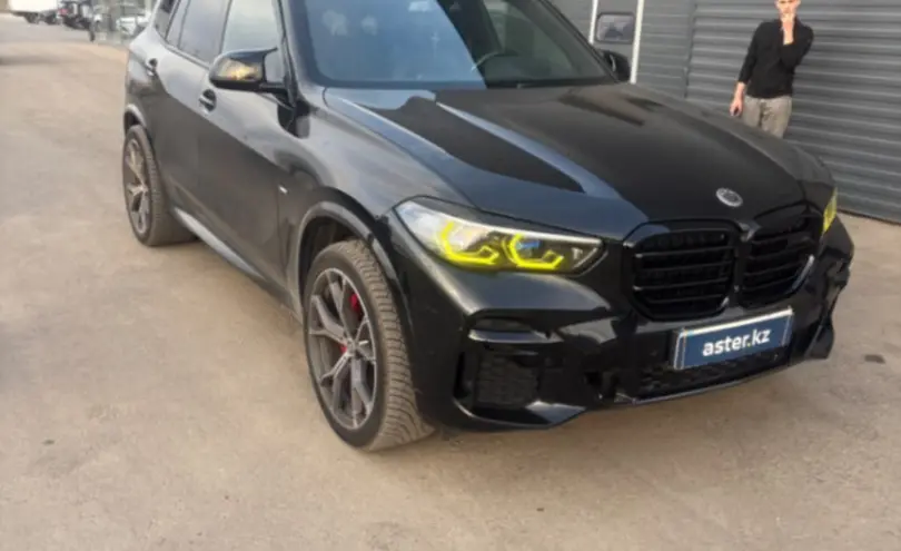 BMW X5 2021 года за 43 000 000 тг. в Петропавловск фото 3