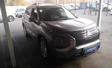Mitsubishi Outlander 2022 года за 14 000 000 тг. в Алматы фото 3