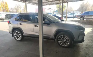 Toyota RAV4 2023 года за 18 000 000 тг. в Алматы фото 4