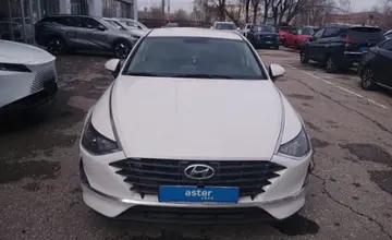 Hyundai Sonata 2022 года за 12 000 000 тг. в Актобе фото 2